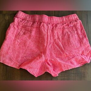 Vineyard Vines Coral Women's Cargo Shorts